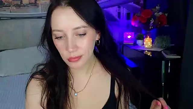 MonicaSweetx's cam snapshot