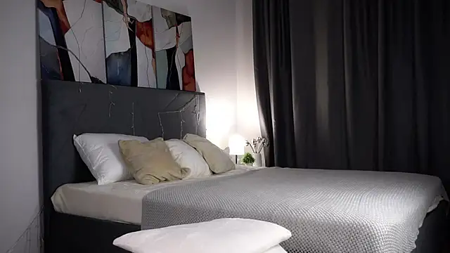 BlondellBolio's cam snapshot