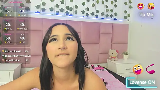 LeslieCute69's cam snapshot