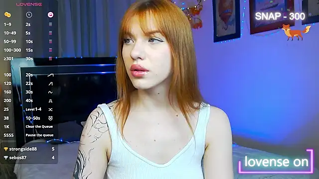 MeganNewCat's cam snapshot