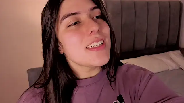 dakotaa__'s cam snapshot