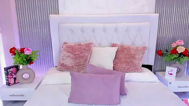 MelodySweetHoney's cam snapshot