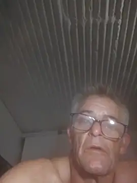 NICJOHNS's cam snapshot