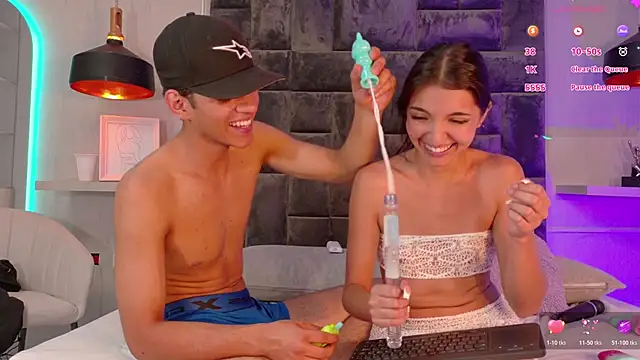 sheylawood's cam snapshot