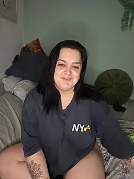 Saucy-Serenity's cam snapshot