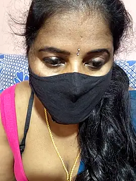 siri_tamiltelugu's cam snapshot