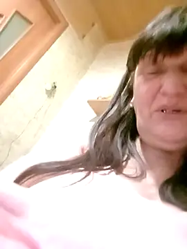 Apeesynka55211's cam snapshot