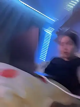 Charming_hamster_'s cam snapshot