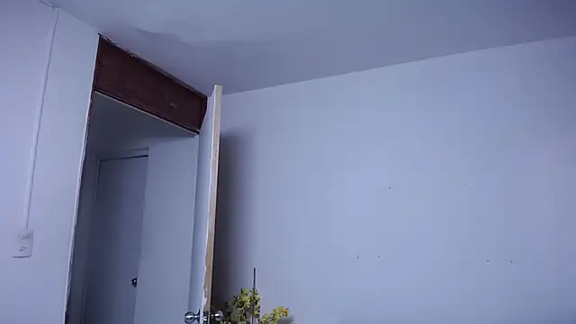 Nicol_Love0's cam snapshot