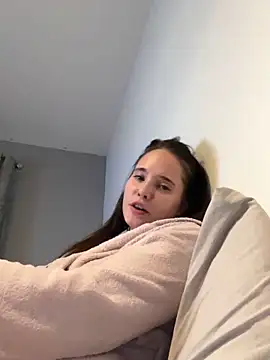 LollyLove_'s cam snapshot