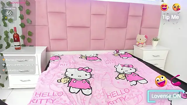 LeslieCute69's cam snapshot