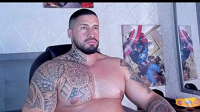 Cristian_Walker's cam snapshot