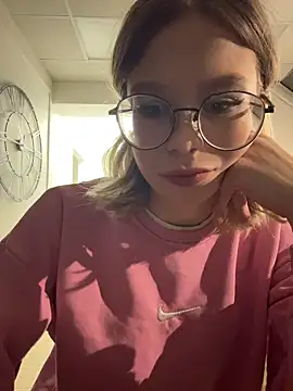 Ivy_Allen's cam snapshot