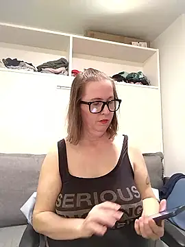 SweetandNaughty1's cam snapshot