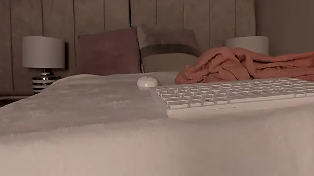 _dakota_a's cam snapshot