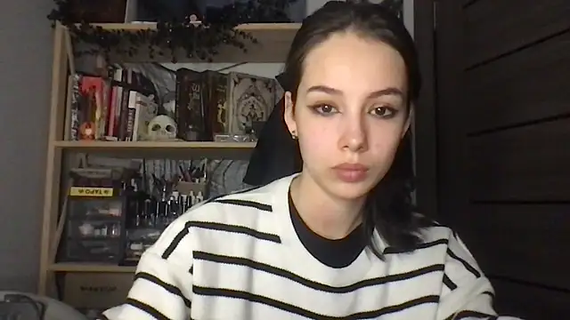 Yuna5343 live sex cam