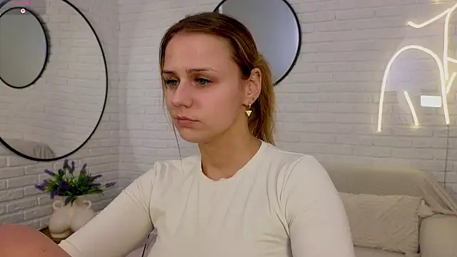 Wendy_D0ll's cam snapshot