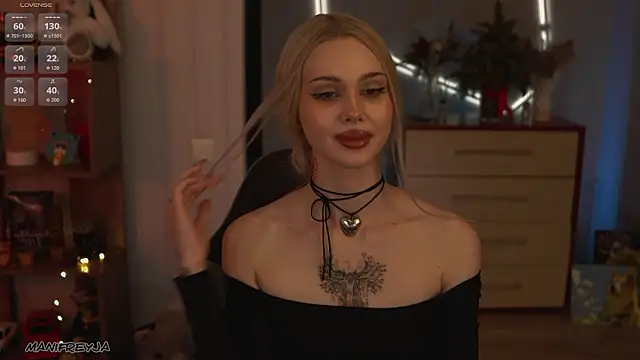 ManiFreyja's cam snapshot