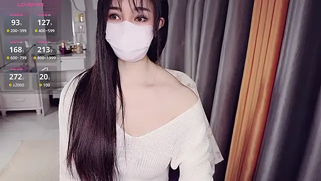 NolanMia live sex cam