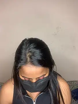 Priya_baby0's cam snapshot