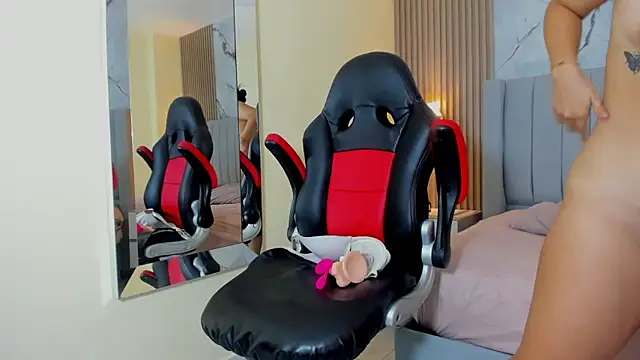 BELLA_STONE3's cam snapshot