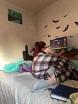 Nina-Chick777 live sex cam