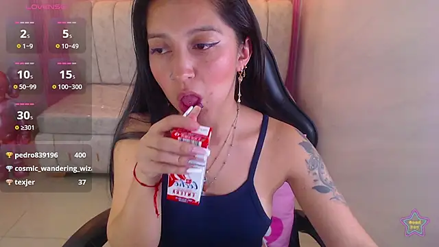 madhison_klain_s's cam snapshot