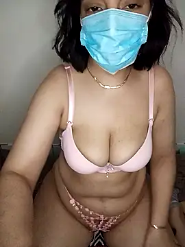 kamilia_sexyy live sex cam