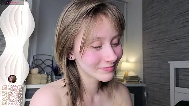 EthalBuffkin's cam snapshot