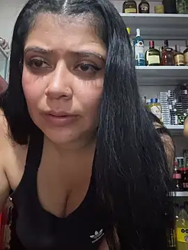 emilyjohanson live sex cam