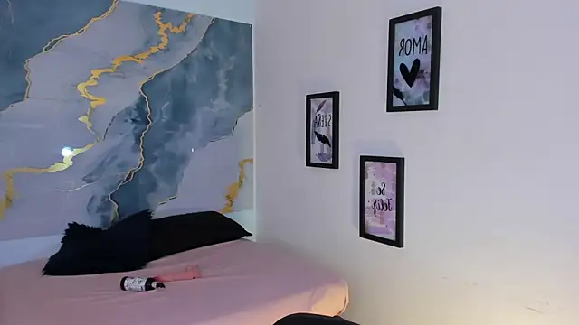 Isaac_Kurtt live sex cam