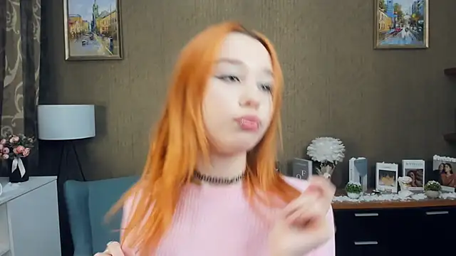 NelleCaram's cam snapshot