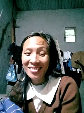 Diana-02 live sex cam