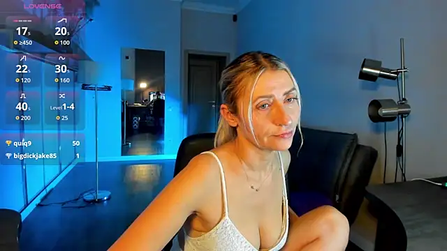 ZoeGrant live sex cam