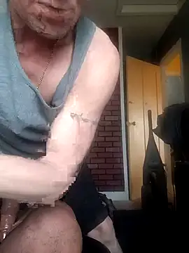 Bigloggz live sex cam