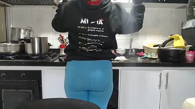 kateleyagrey's cam snapshot