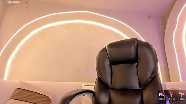 EveBensonX's cam snapshot