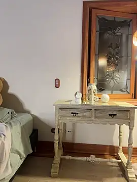 Amelia_Rouse's cam snapshot