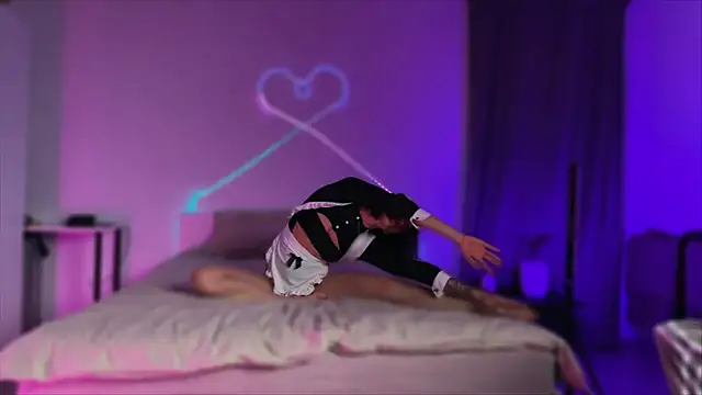 Katy_Kar's cam snapshot