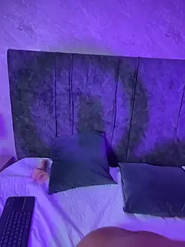 Regina_Korz's cam snapshot