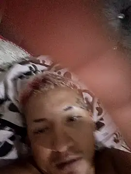 BingedHearts's cam snapshot