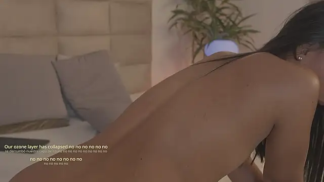 emma_brooks1's cam snapshot