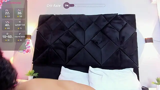 valentiina_lewis's cam snapshot