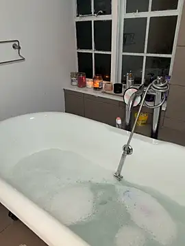 AliceDx's cam snapshot