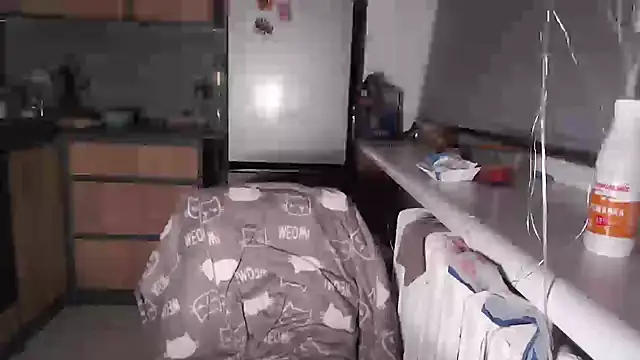 delightful_sofi's cam snapshot