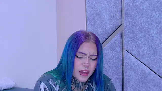 MaloryGrey_'s cam snapshot