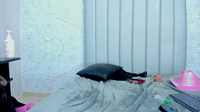 Cleopatra_Trans live sex cam