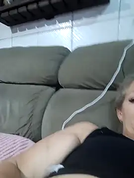 marcialoira live sex cam