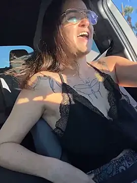 SafeinouterSpace live sex cam