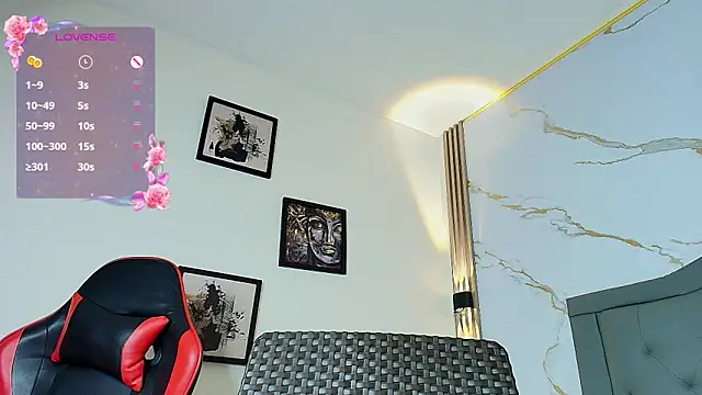 Nina_rouge77's cam snapshot